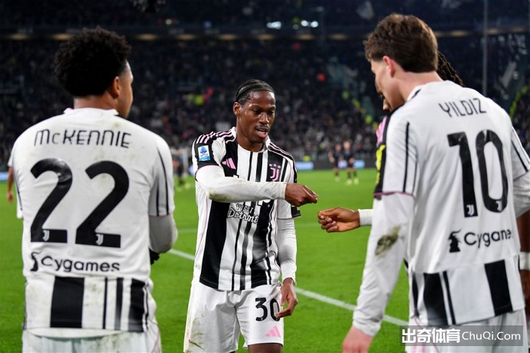 网球新星恋,情曝光,性感网红与,开云体育app下载,开云体育官网,开云体育官方网站,开云体育平台